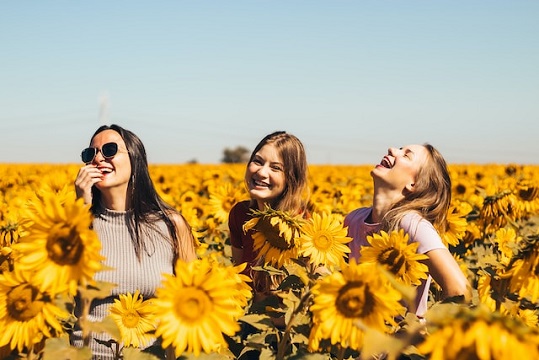 L'amicizia è quella cosa che ci fa capire che la vita acquista senso nella misura in cui è spesa per gli altri.